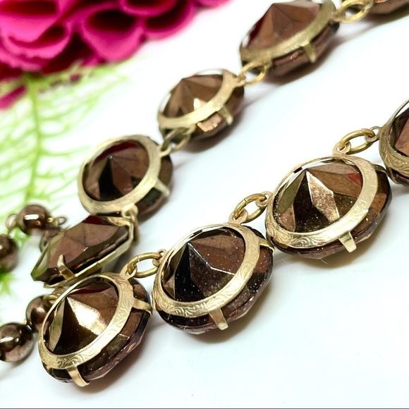 VINTAGE⚜️RETRO Chocolate Crystal Golden Link Necklace - Picture 7 of 9